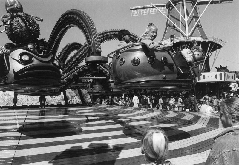 Kermis Molenbergplein.jpg